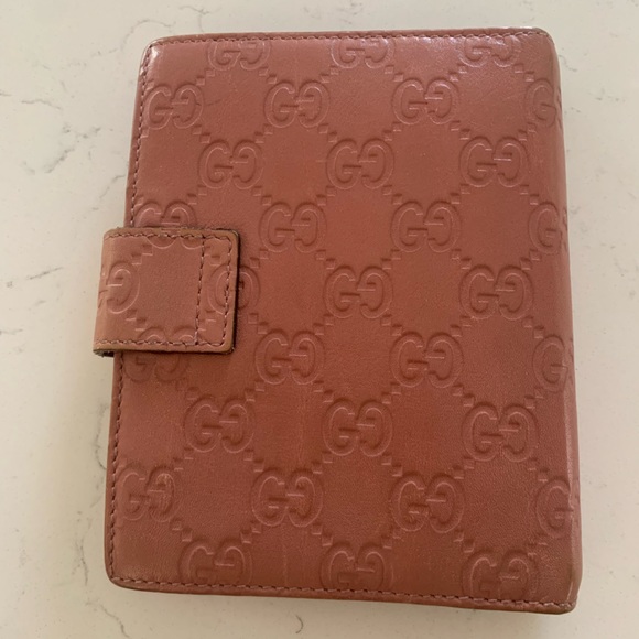 GUCCI Heart Pink Agenda - Picture 2 of 11